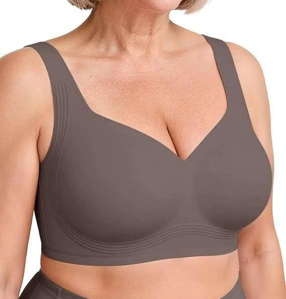 CurveEase™ Wireless Full-Coverage Bra